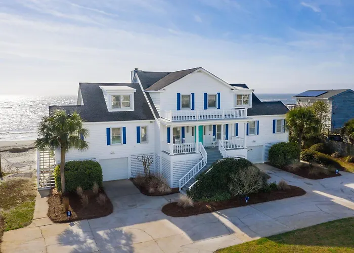 Marshall Blvd 2907 C - Ocean Spray At The Blue Horizon